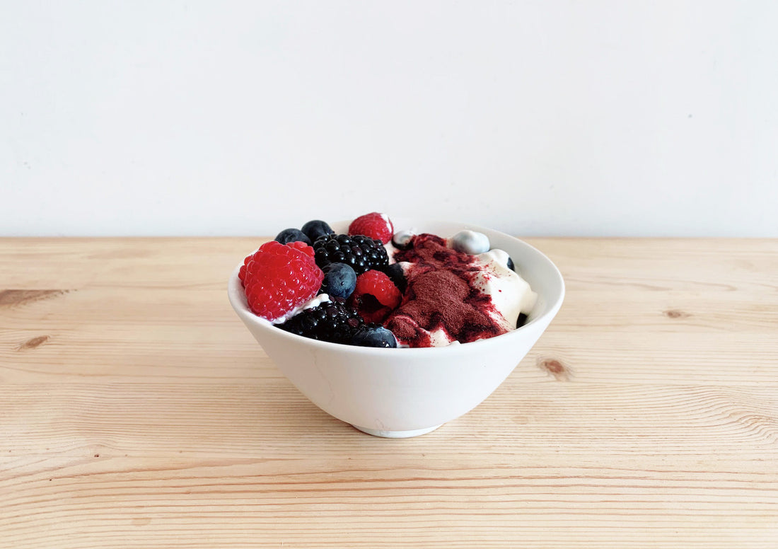 Yoghurt with mixed berries